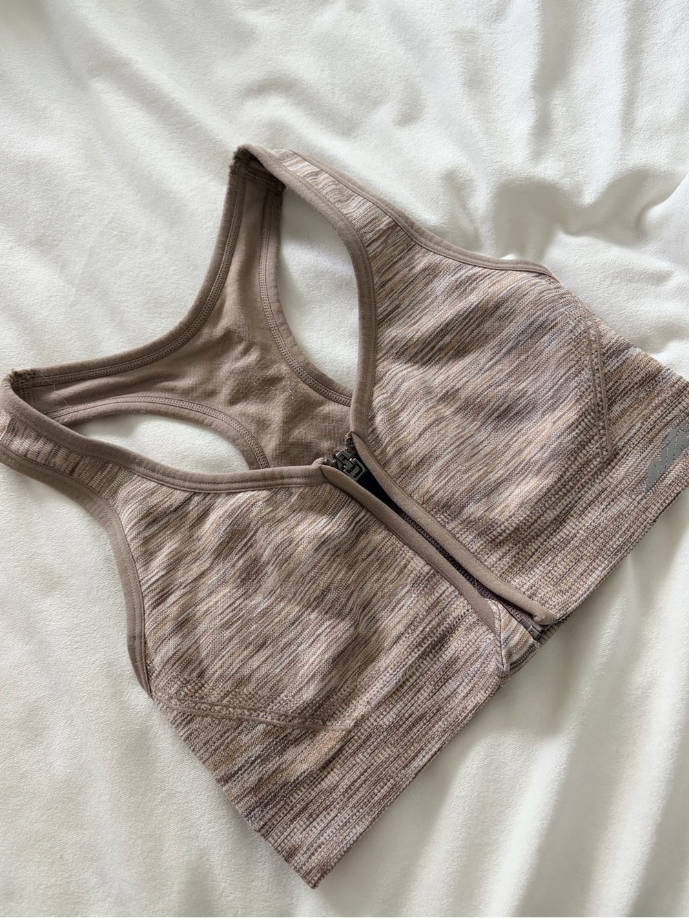 Avta sport bra